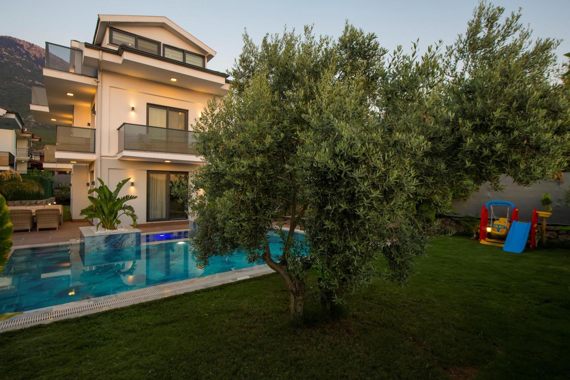 Villa Carya Oeluedeniz Фетие Екстериор снимка